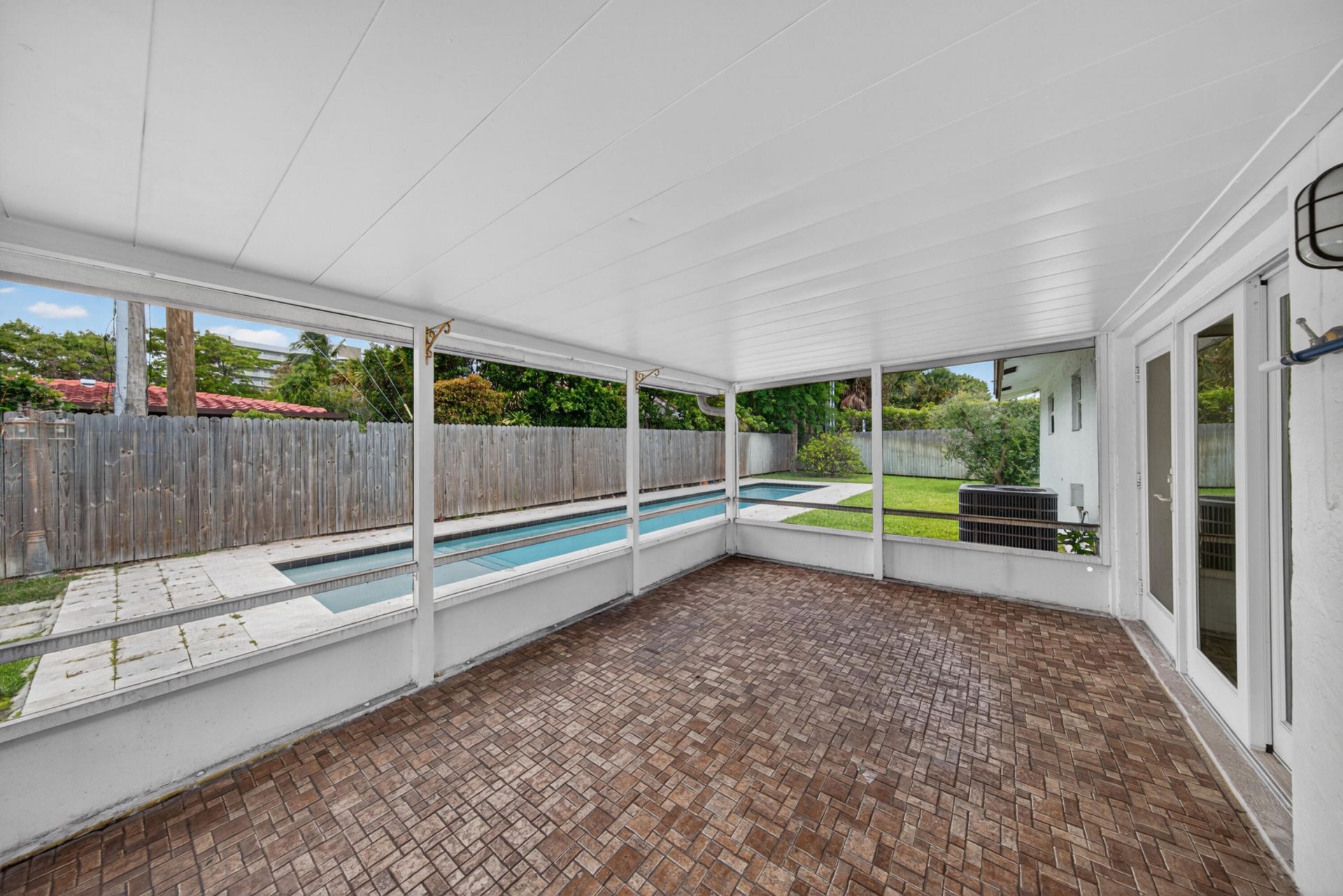 3213 Dover Road, Pompano Beach, FL 33062 Photo