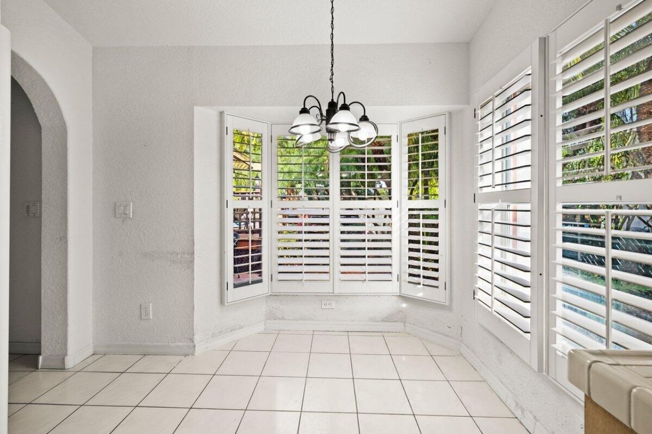 363 SW 161st Avenue, Pembroke Pines, FL 33027 Photo