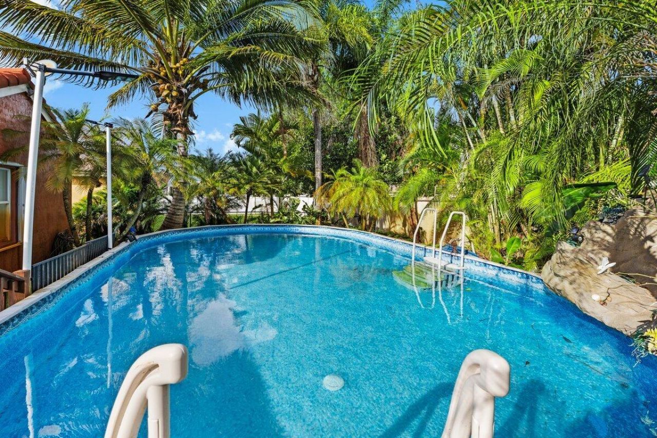 363 SW 161st Avenue, Pembroke Pines, FL 33027 Photo