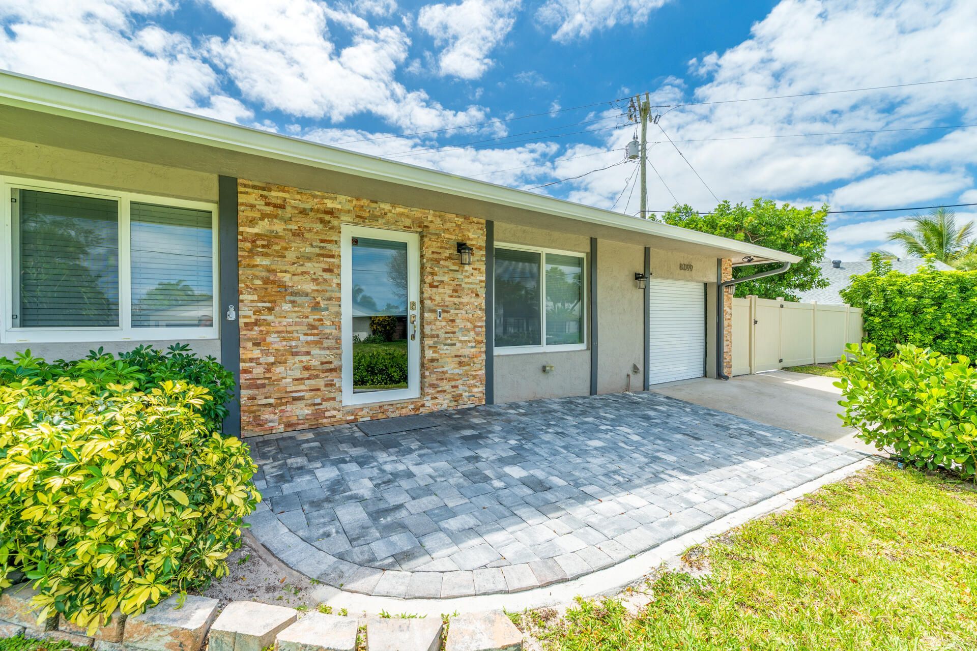 8099 Santa Fe Trail, Boca Raton, FL 33487 Photo