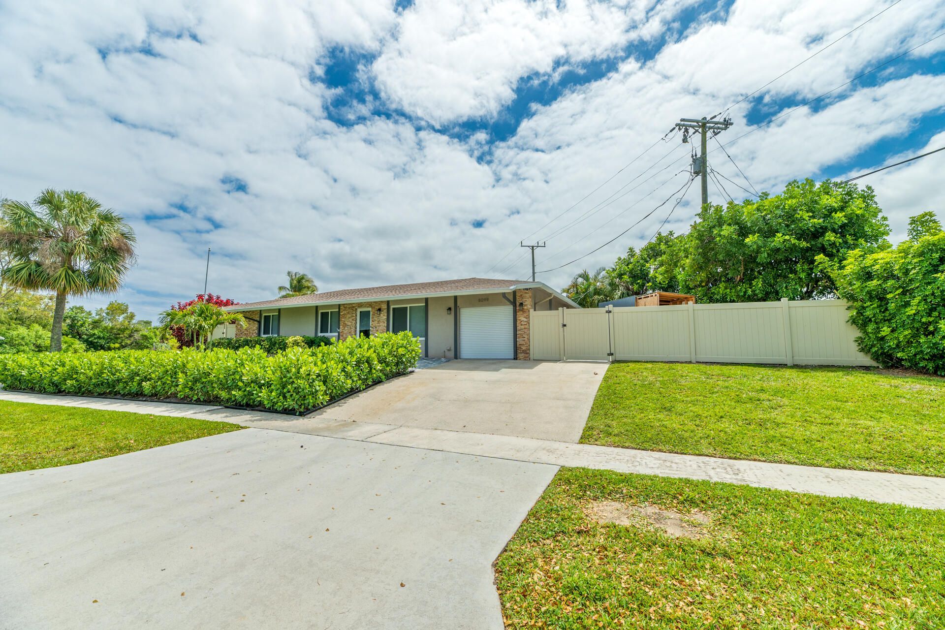 8099 Santa Fe Trail, Boca Raton, FL 33487 Photo