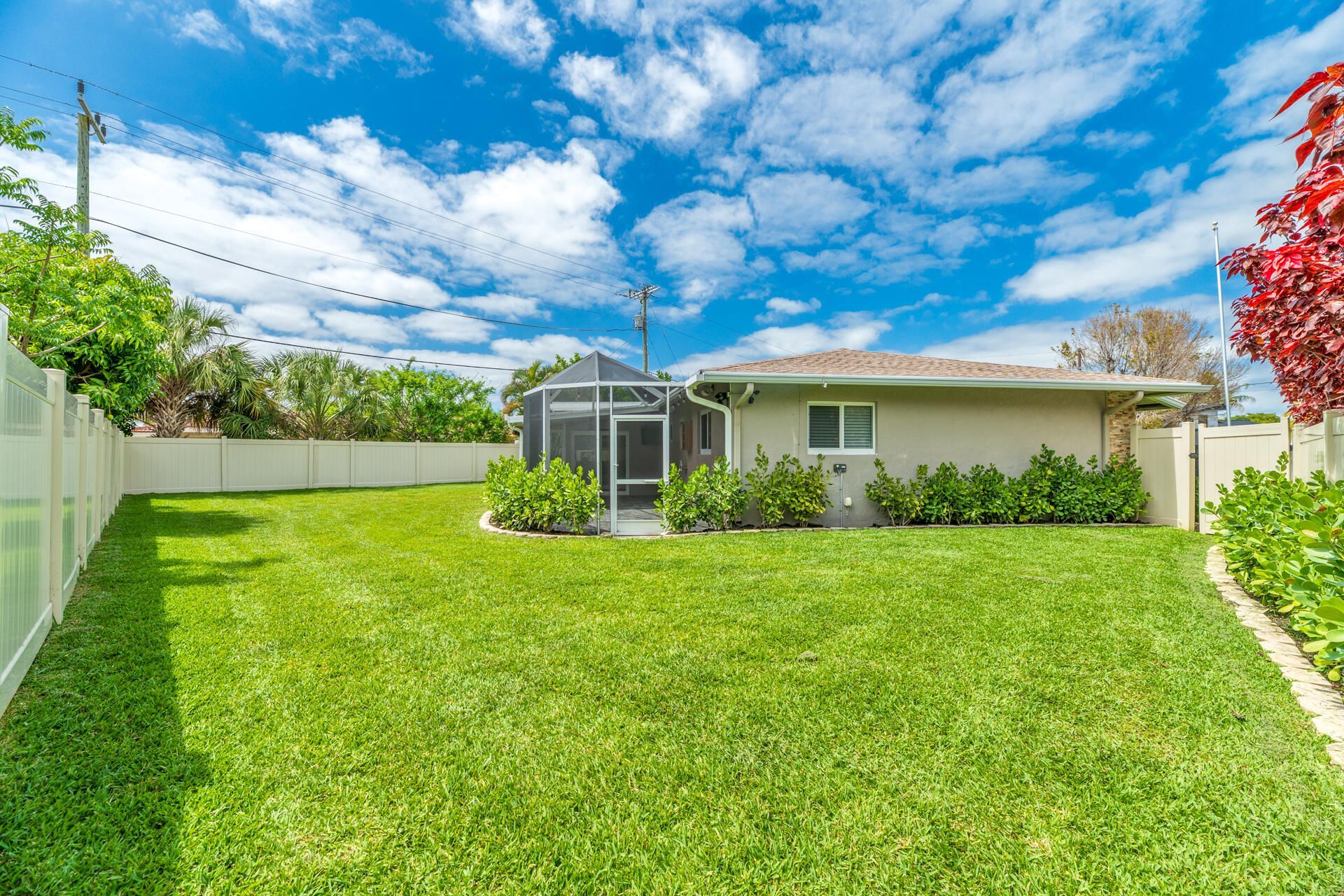 8099 Santa Fe Trail, Boca Raton, FL 33487 Photo