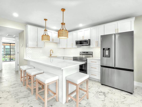 2929 SE Ocean Boulevard, Unit E4, Stuart, FL 34996