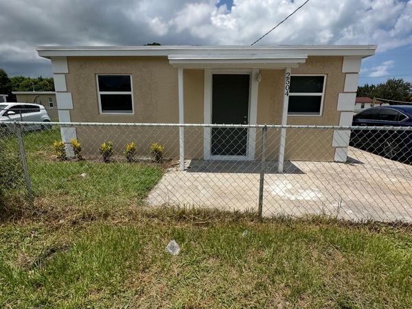 2504 Wilkins, Fort Pierce, FL 34947