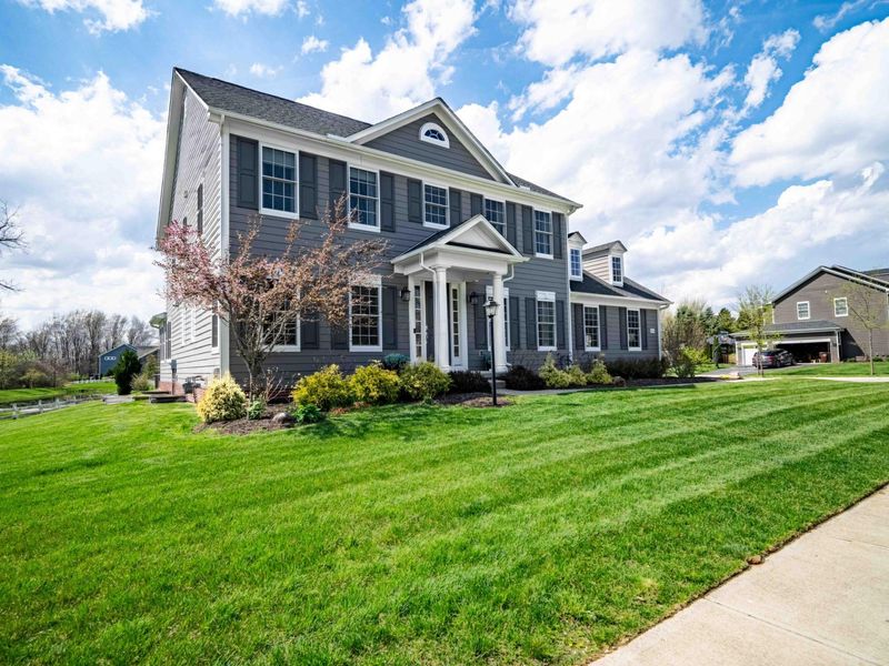 7425 Steeplechase Lane, New Albany, OH 43054 Photo 2