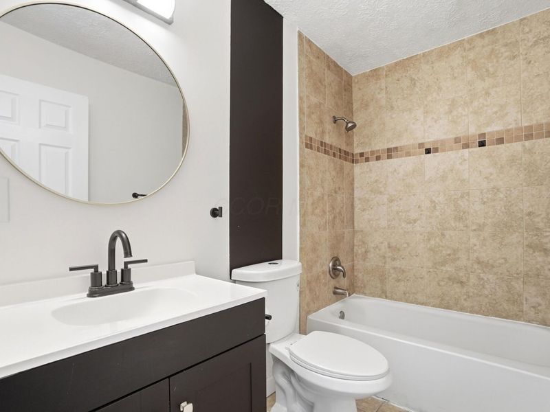 722 Michael View Court, Unit 122, Worthington, OH 43085 Photo 30