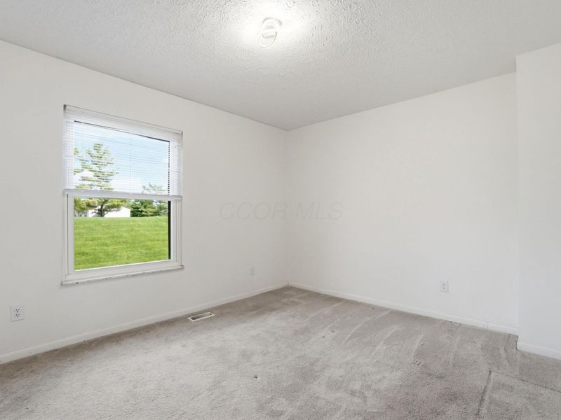 722 Michael View Court, Unit 122, Worthington, OH 43085 Photo 32