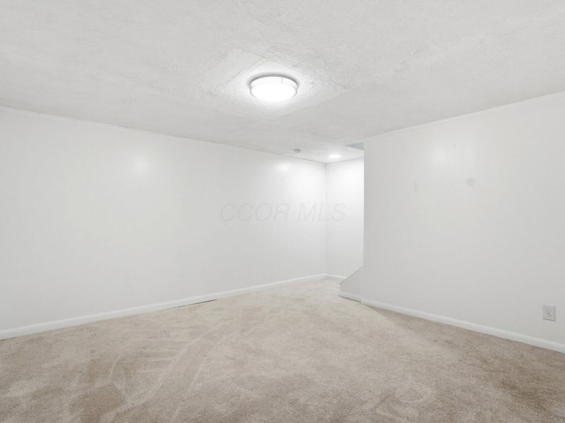 722 Michael View Court, Unit 122, Worthington, OH 43085 Photo 36