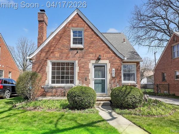 432 Kingsbury Avenue, Dearborn, MI 48128