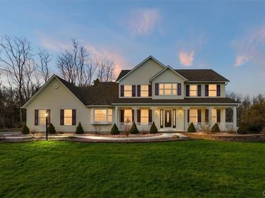 309 Deep Springs Drive, Chittenango, NY 13037