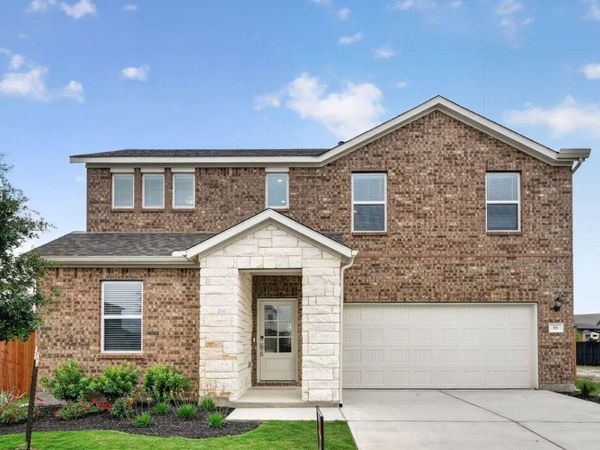 95 Flowers Ave, Hutto, TX 78634