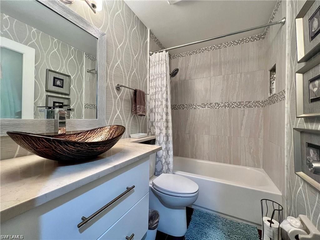 1120 Sarah Jean Cir, Unit B205, Naples, FL 34110 Photo