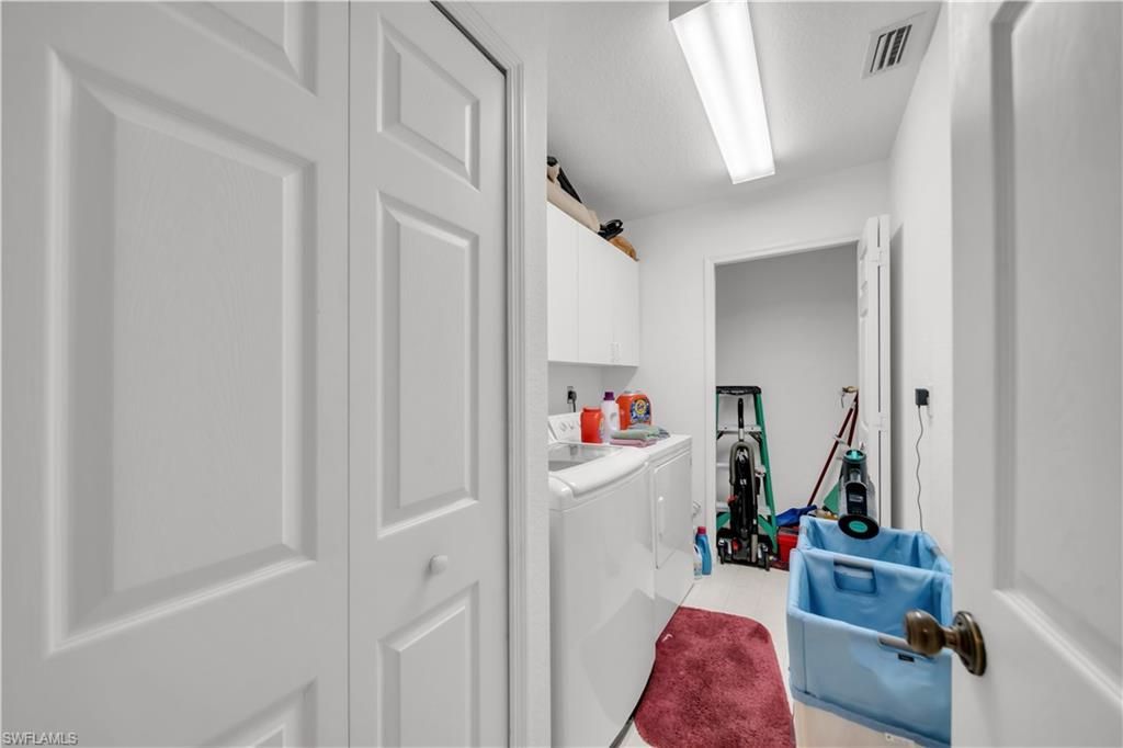 8460 Southbridge Dr, Unit 3, Estero, FL 33967 Photo