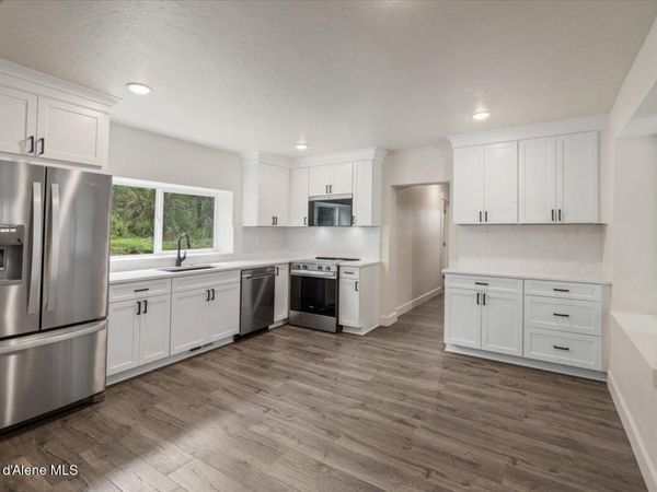 326 Park ST , Mullan, ID 83846