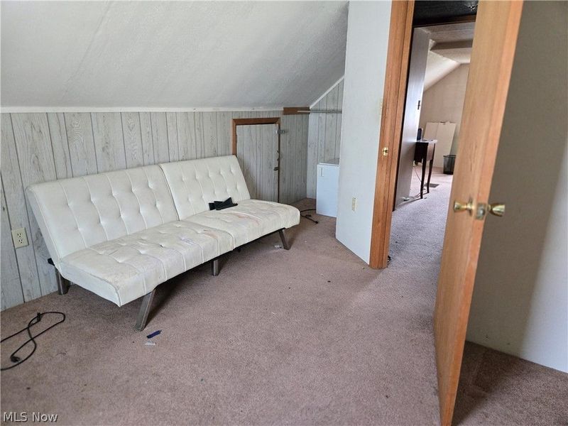 12416 Mortimer Avenue, Cleveland, OH 44111 Photo 16