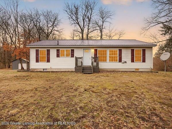 8621 S Bingham Avenue, Newaygo, MI 49337