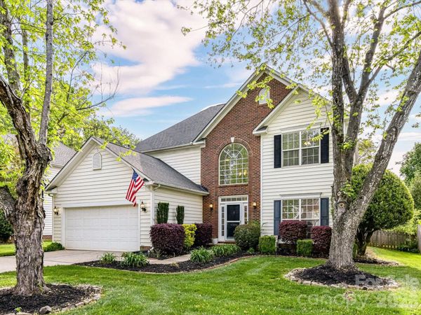 9334 Autumn Applause Drive , Charlotte, NC 28277