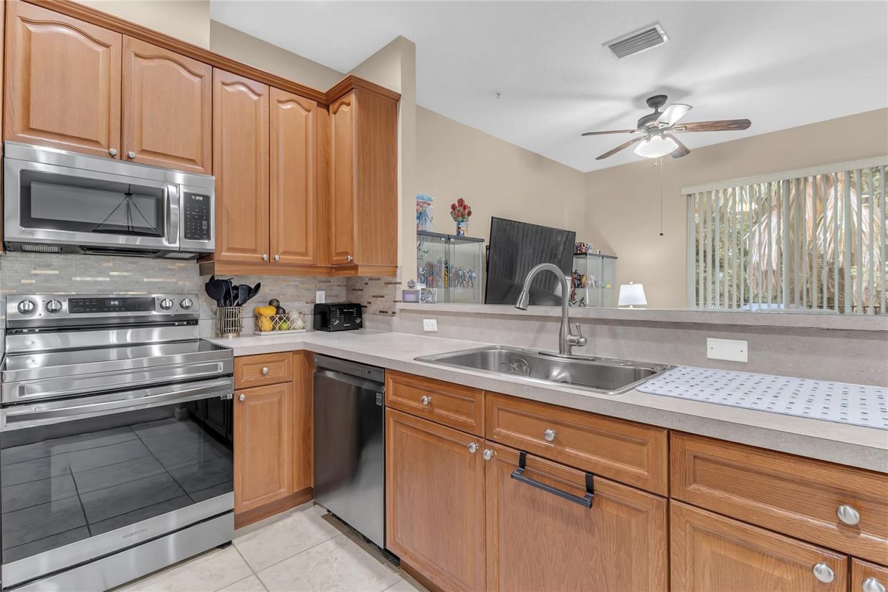 572 Pinebranch Circle, Winter Springs, FL 32708 Photo