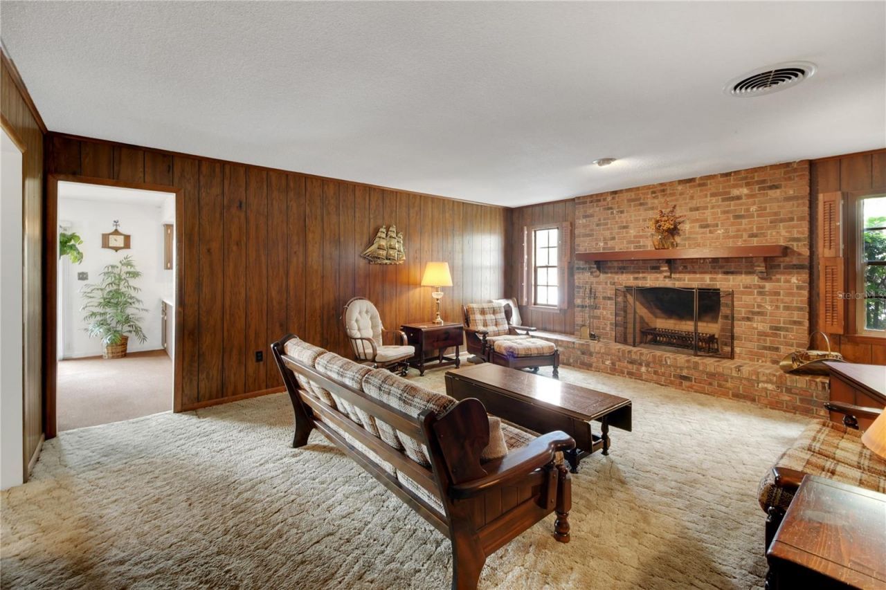 2214 Topping Place , Eustis, FL 32726 Photo