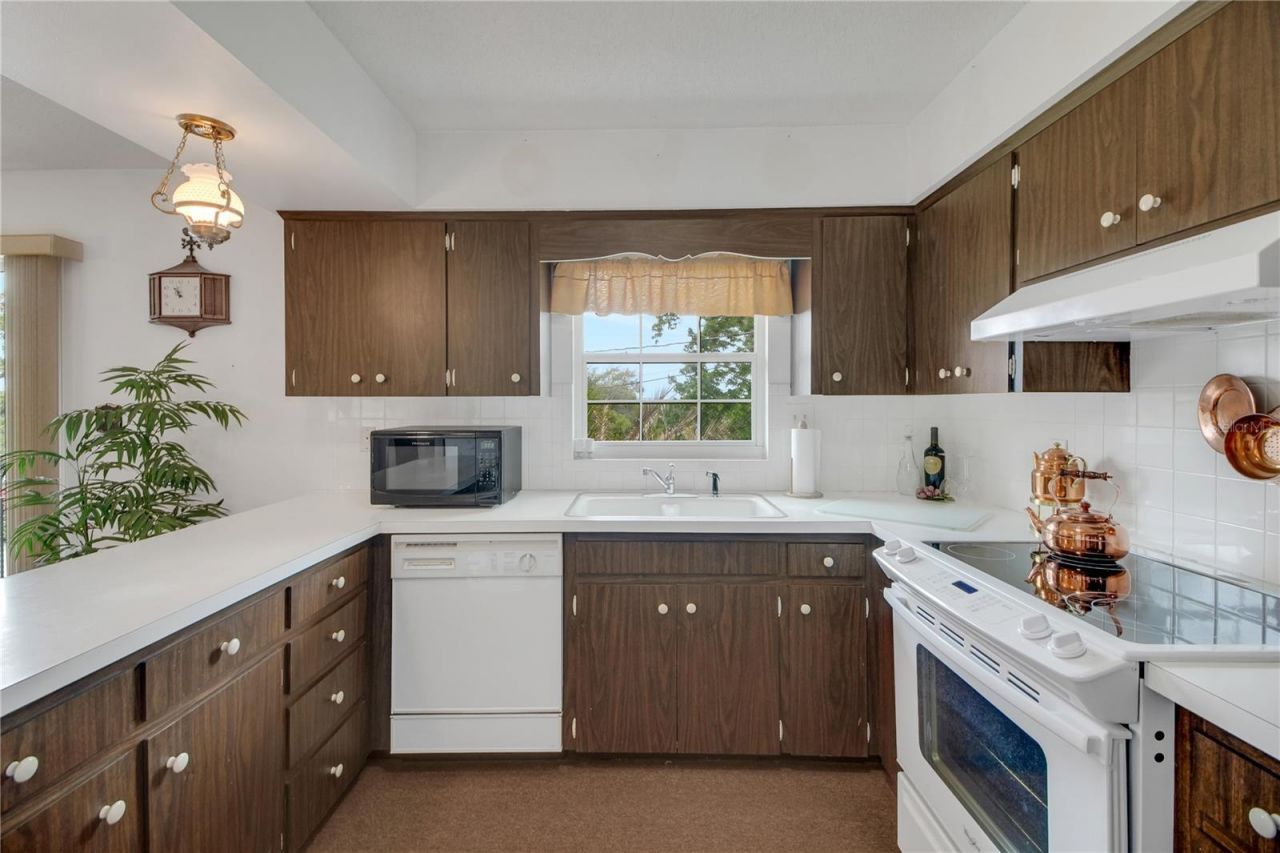 2214 Topping Place , Eustis, FL 32726 Photo