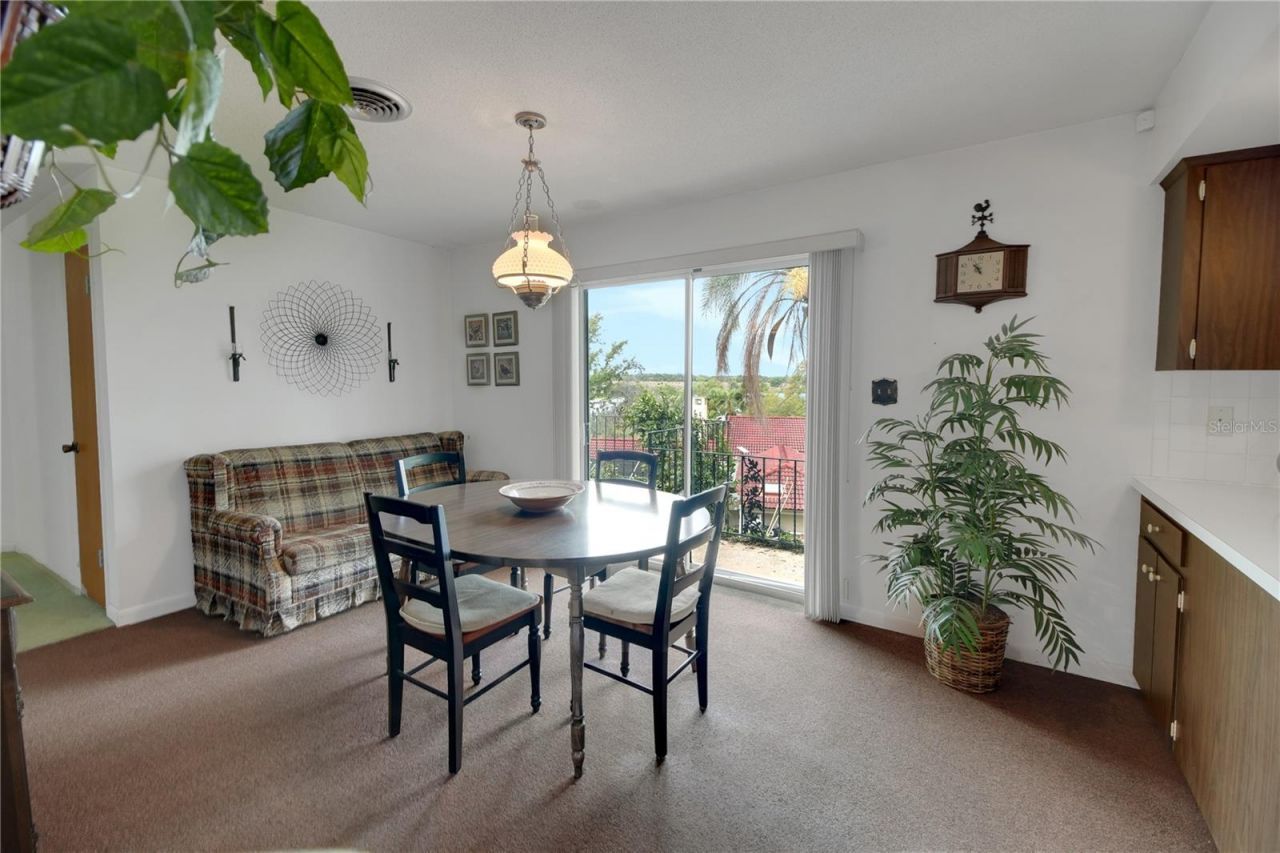 2214 Topping Place , Eustis, FL 32726 Photo