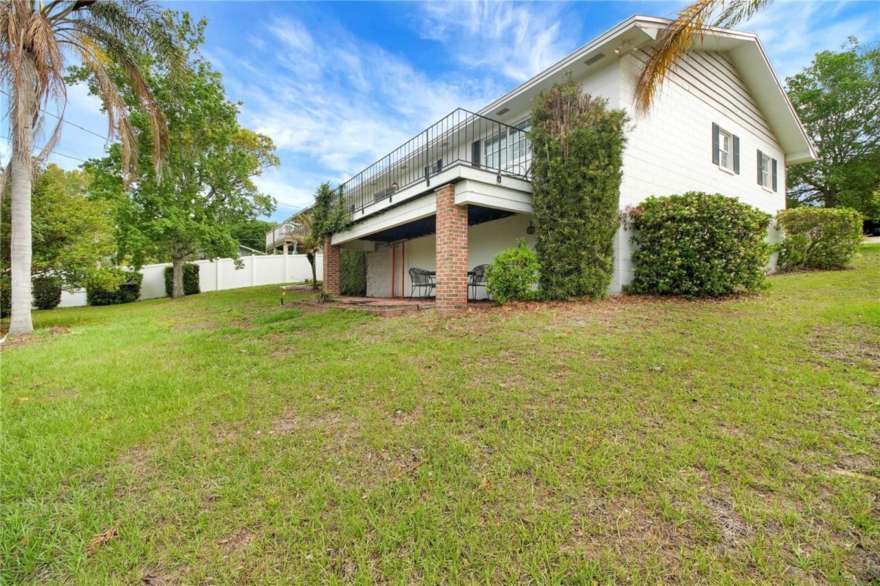 2214 Topping Place , Eustis, FL 32726 Photo