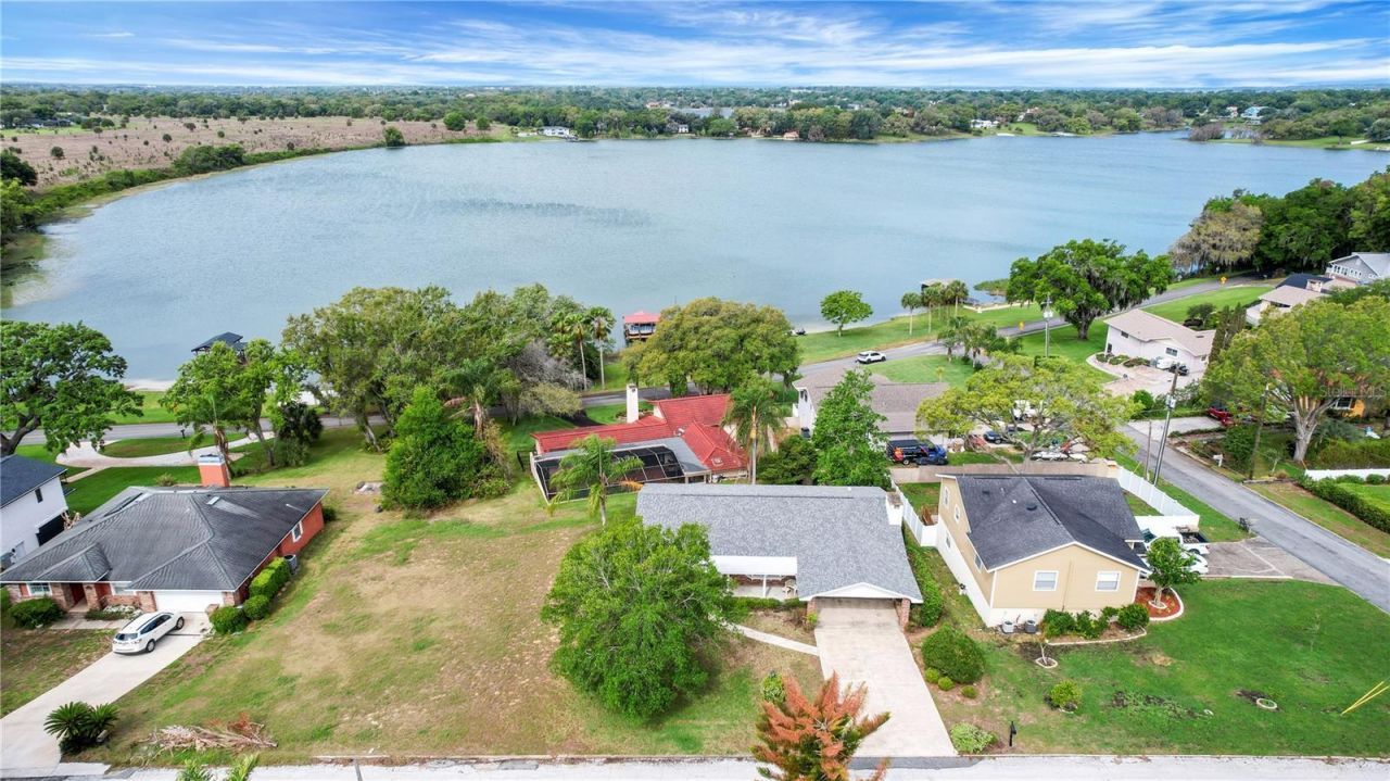 2214 Topping Place , Eustis, FL 32726 Photo