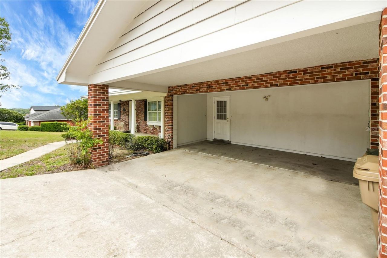 2214 Topping Place , Eustis, FL 32726 Photo