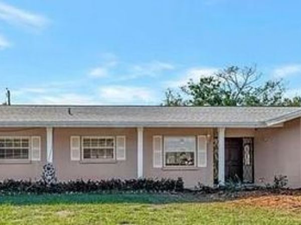 2916 WOODCREST DRIVE DRIVE , SARASOTA, FL 34239