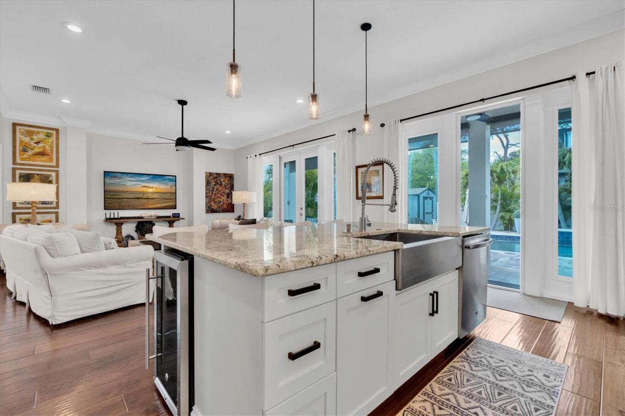 520 65th Street N, Saint Petersburg, FL 33710 Photo