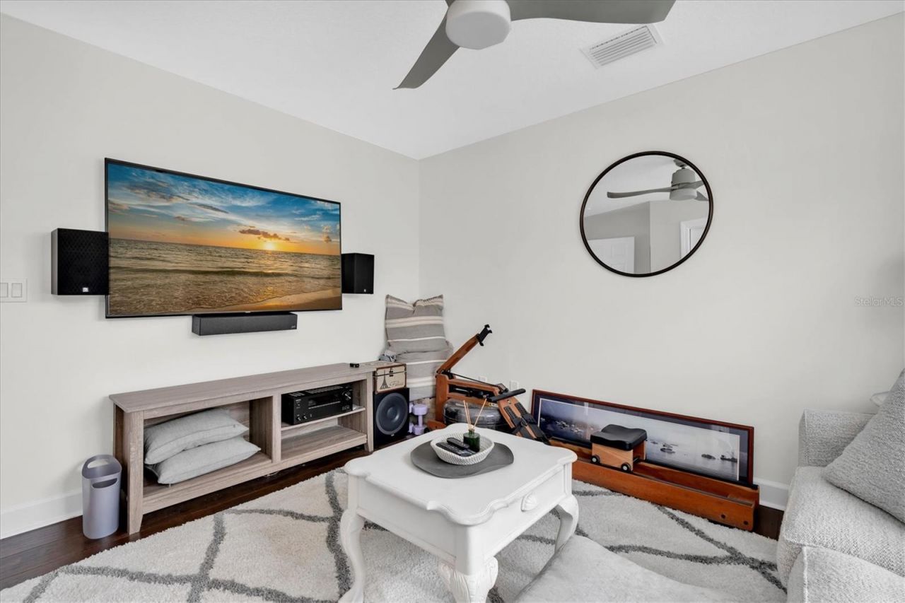 520 65th Street N, Saint Petersburg, FL 33710 Photo