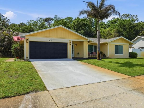 1010 MAINSAIL WAY , PALM HARBOR, FL 34685