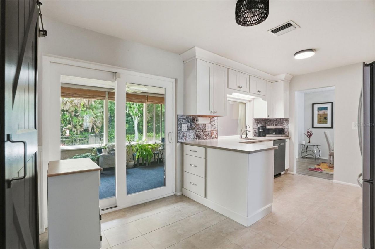 1010 Mainsail Way, Palm Harbor, FL 34685 Photo
