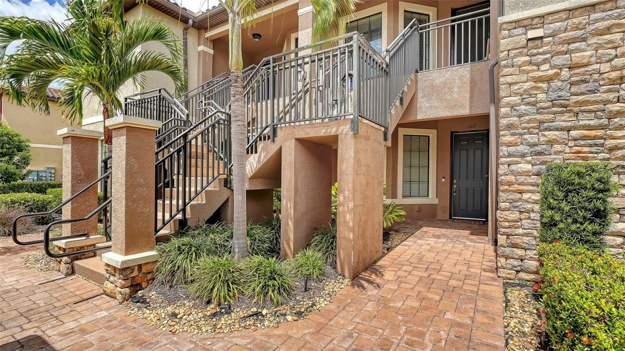 13731 Messina Loop, Unit 102, Bradenton, FL 34211 Photo