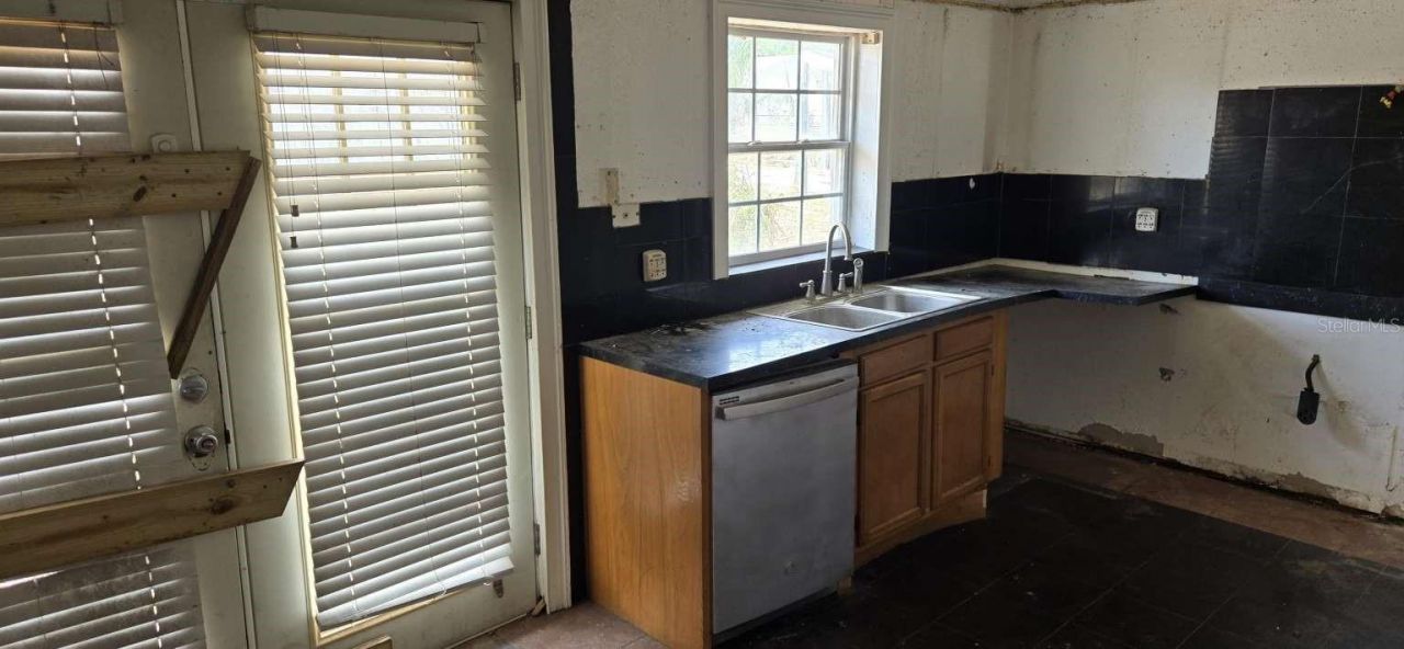 833 Sherwood Drive , Lake Wales, FL 33898 Photo