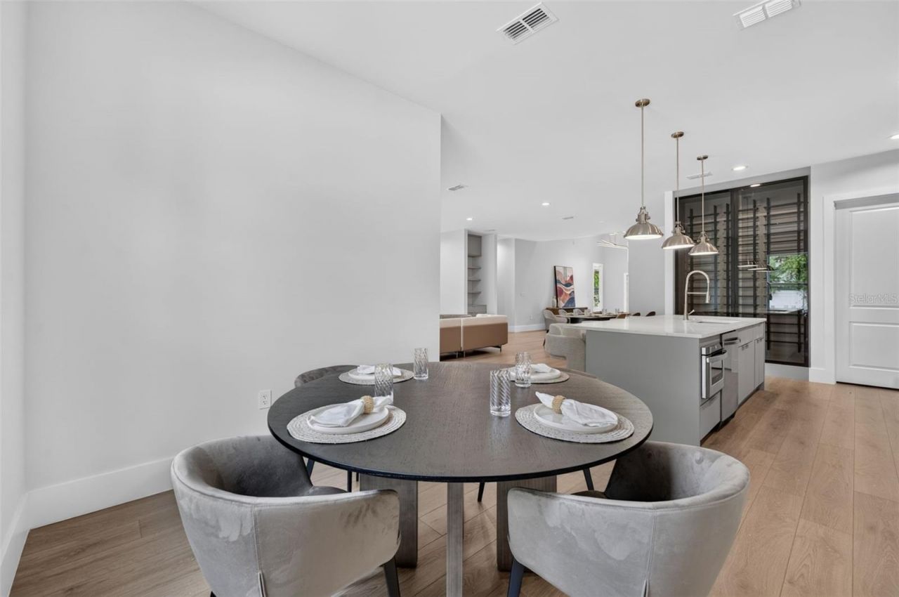 102 Bell Place, Winter Park, FL 32792 Photo