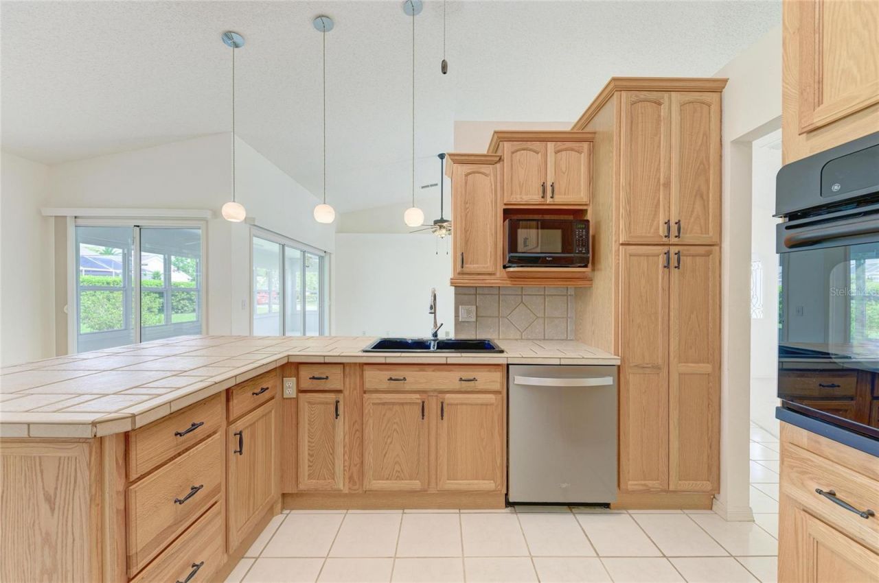 6008 Promenade Court, Bradenton, FL 34203 Photo