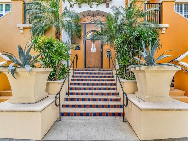 100 4TH AVENUE S, Unit 207, ST PETERSBURG, FL 33701