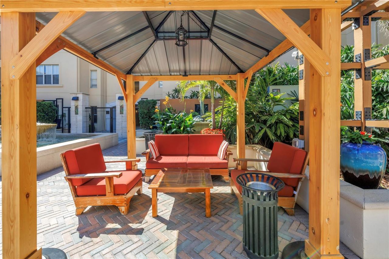 100 4th Avenue S, Unit 207, Saint Petersburg, FL 33701 Photo