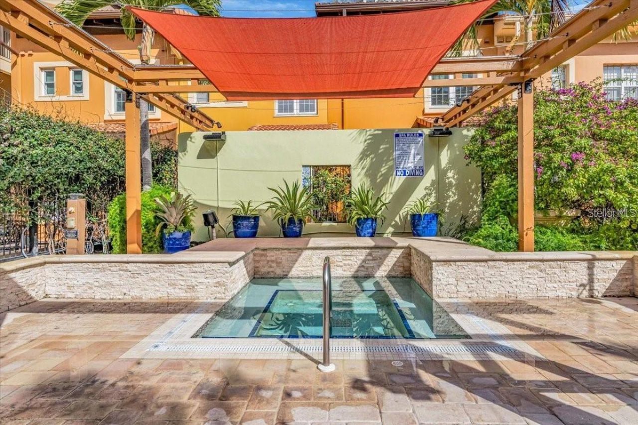 100 4th Avenue S, Unit 207, Saint Petersburg, FL 33701 Photo