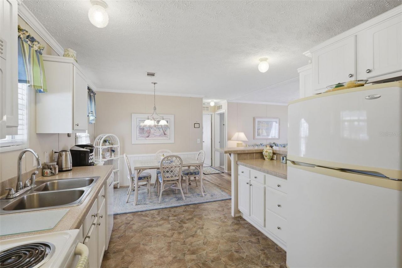 373 Dolores Boulevard, Deland, FL 32724 Photo