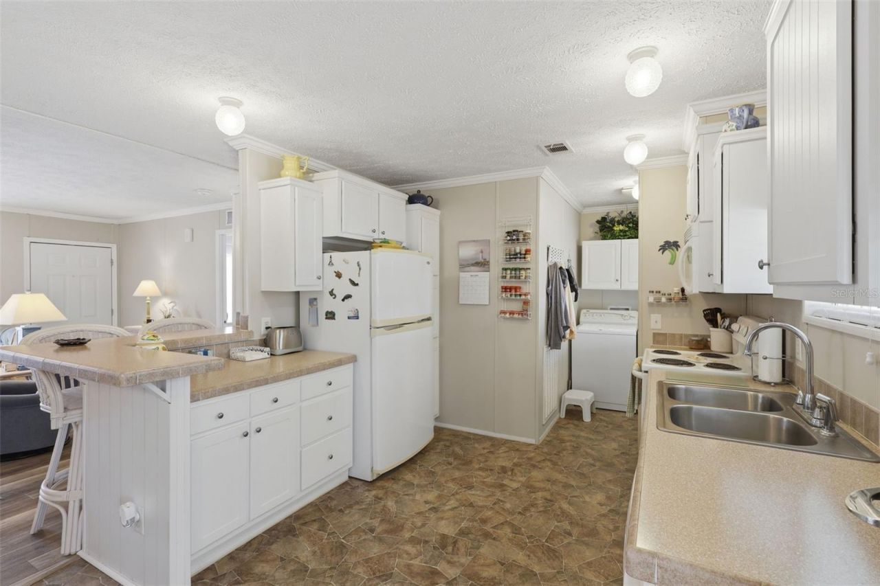 373 Dolores Boulevard, Deland, FL 32724 Photo