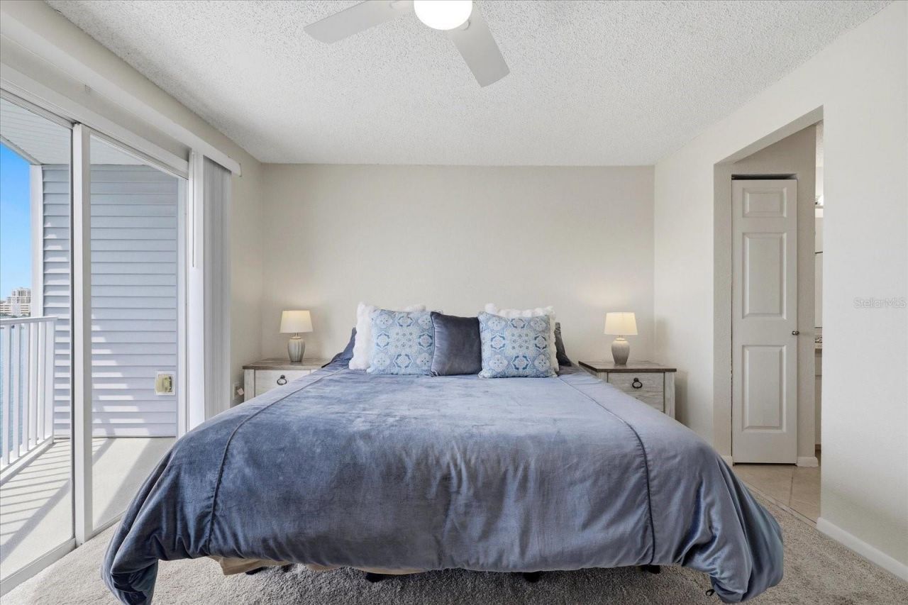 610 Island Way, Unit 607, Clearwater Beach, FL 33767 Photo