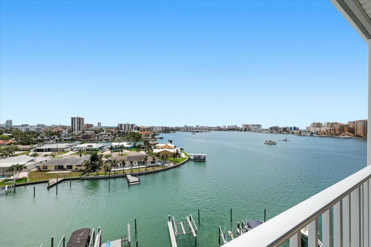 610 Island Way, Unit 607, Clearwater Beach, FL 33767 Photo
