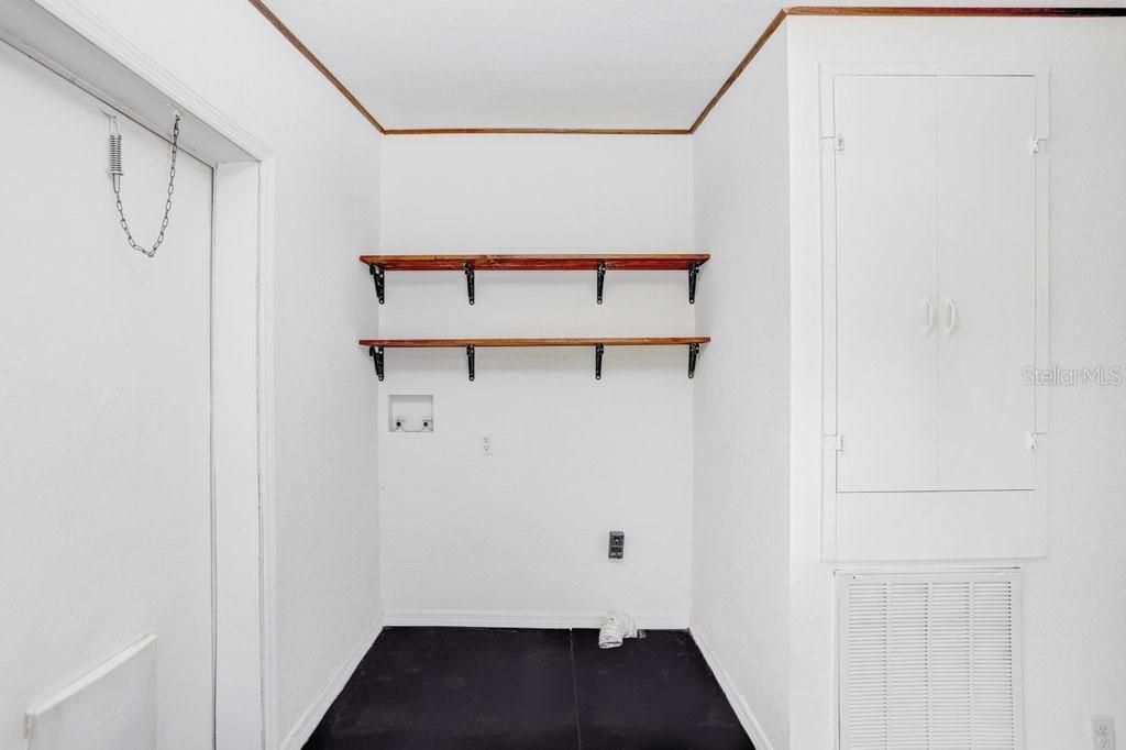 11727 Lithia Pinecrest Road, Lithia, FL 33547 Photo