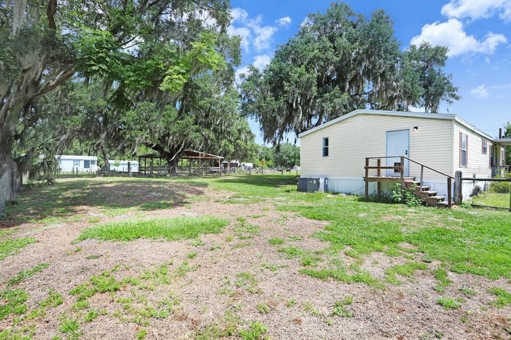 11727 Lithia Pinecrest Road, Lithia, FL 33547 Photo