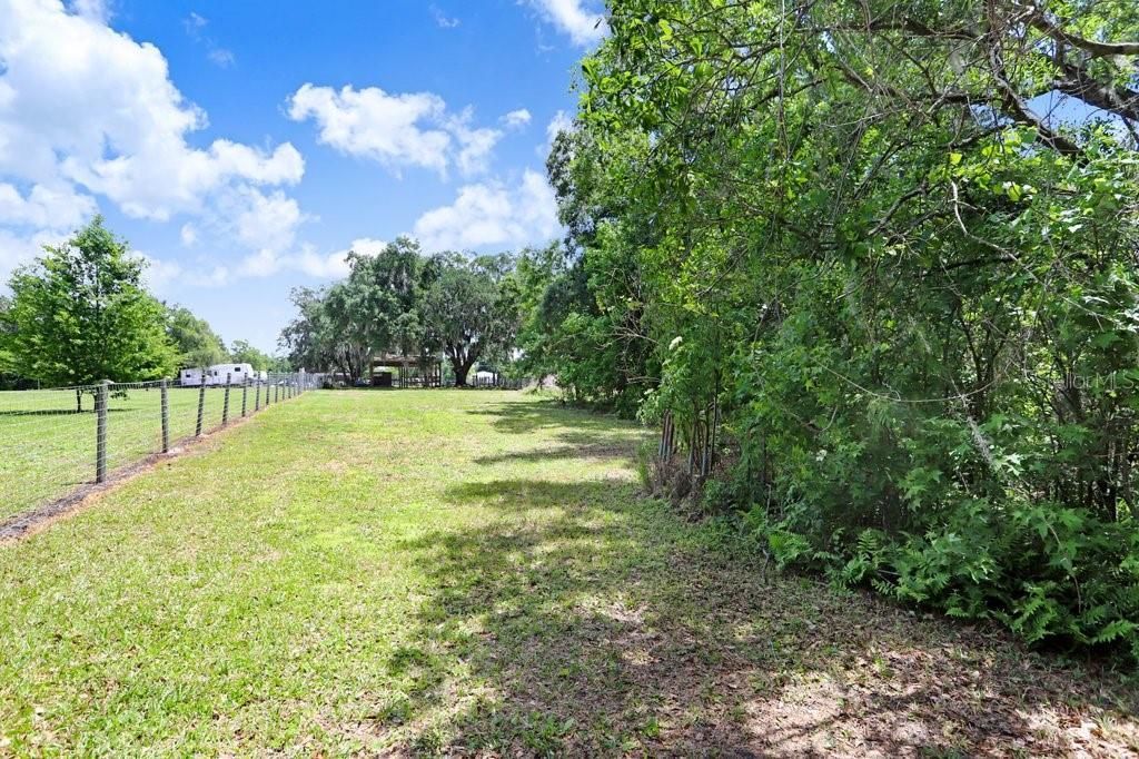 11727 Lithia Pinecrest Road, Lithia, FL 33547 Photo