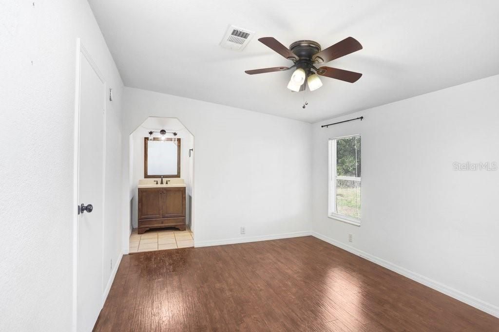 11727 Lithia Pinecrest Road, Lithia, FL 33547 Photo