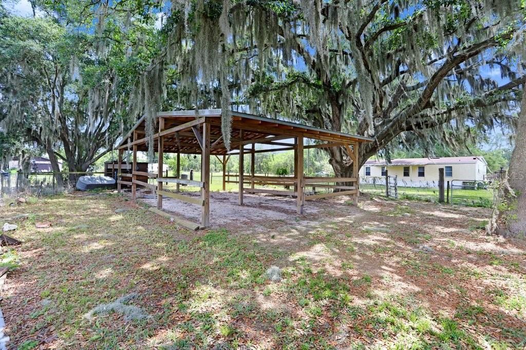 11727 Lithia Pinecrest Road, Lithia, FL 33547 Photo