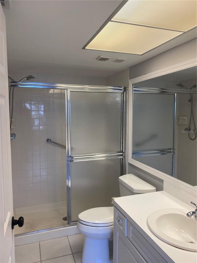 435 30th Avenue W, Unit D103, Bradenton, FL 34205 Photo